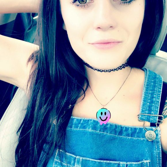 Meet your Posher, Tyra - Picture 1 of 1